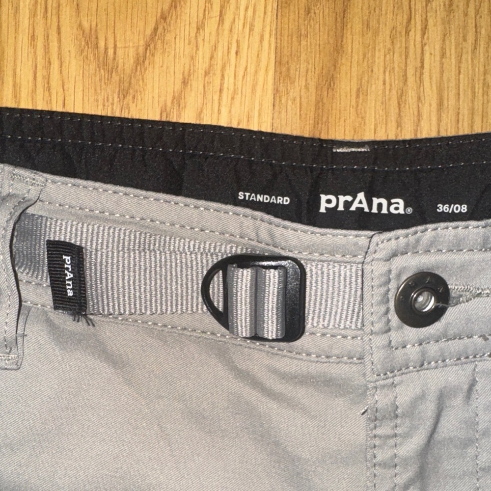 Prana size 36 36/08 nwot new Men's Light Gray Cargo Shorts - Picture 3 of 8